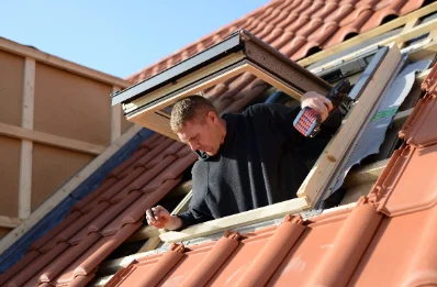 Pose de fenêtres de toit Velux à Ballons